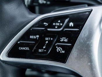 Mercedes-Benz Vito 124 CDI 4x4 Tourer PRO Lang Distronic Navi