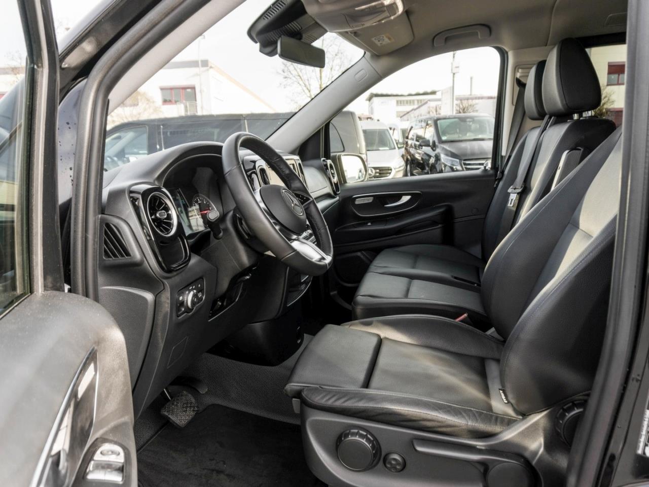 Mercedes-Benz Vito 124 CDI 4x4 Tourer PRO Lang Distronic Navi