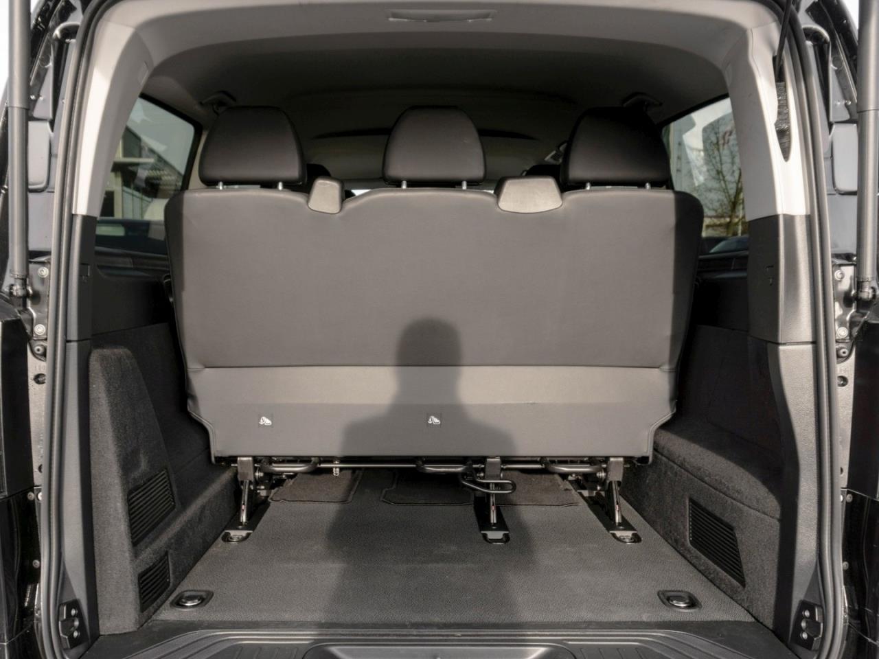 Mercedes-Benz Vito 124 CDI 4x4 Tourer PRO Lang Distronic Navi