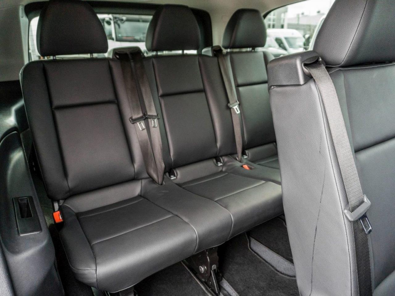 Mercedes-Benz Vito 124 CDI 4x4 Tourer PRO Lang Distronic AHK