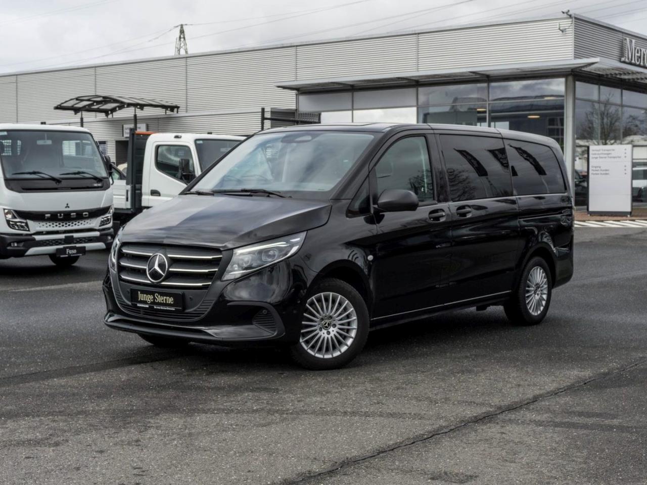 Mercedes-Benz Vito 124 CDI 4x4 Tourer PRO Lang Distronic AHK