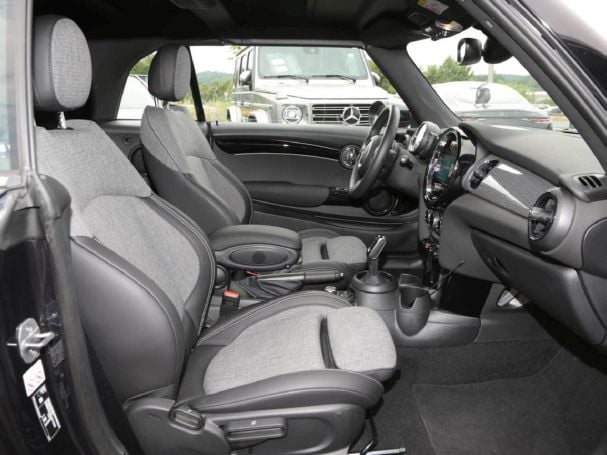 MINI Cooper Cabrio Classic Trim Navi PDC Klima MINI Cooper Cabrio Classic Trim Navi PDC Klima