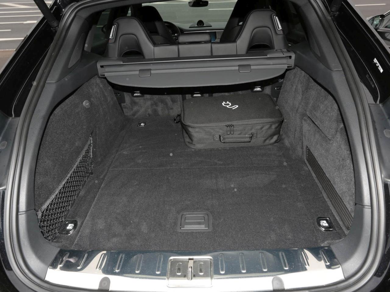 PORSCHE Panamera 4 Sport Turismo 2.9 E-Hy. Platin.Edit.