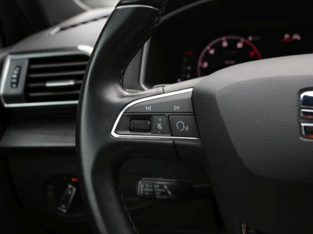 SEAT Tarraco 2.0 TSI Xcellence 4Drive OPF AHK Panorama