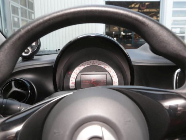 SMART EQ forfour Cool & Audio Volldach 22kW SHZ SMART EQ forfour Cool & Audio Volldach 22kW SHZ