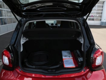 SMART EQ forfour Cool & Audio Volldach 22kW SHZ