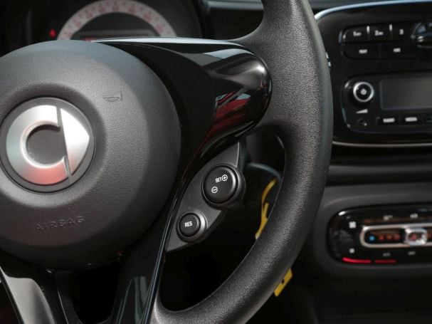 SMART EQ forfour Cool & Audio Volldach 22kW SHZ SMART EQ forfour Cool & Audio Volldach 22kW SHZ