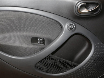 SMART EQ forfour passion Plus 22kW Panorama Kamera