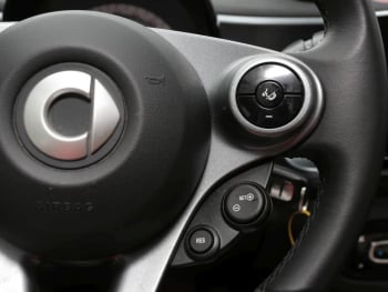 SMART EQ forfour passion Advanced-Paket Volldach
