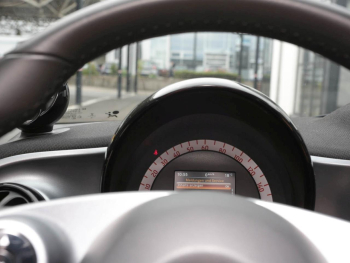 SMART EQ forfour passion Advanced-Paket Volldach