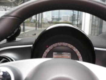 SMART EQ forfour passion Advanced-Paket Volldach