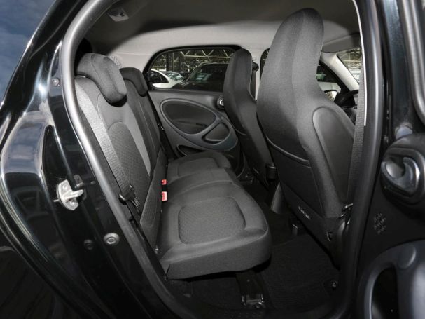 SMART EQ forfour passion Navi Advanced-Paket SHZ LM