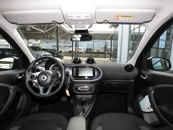 SMART EQ forfour passion Navi Advanced-Paket SHZ LM
