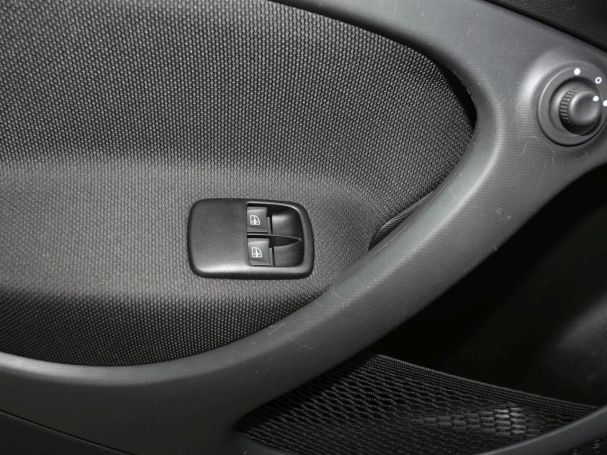 SMART EQ forfour passion Navi Advanced-Paket SHZ LM