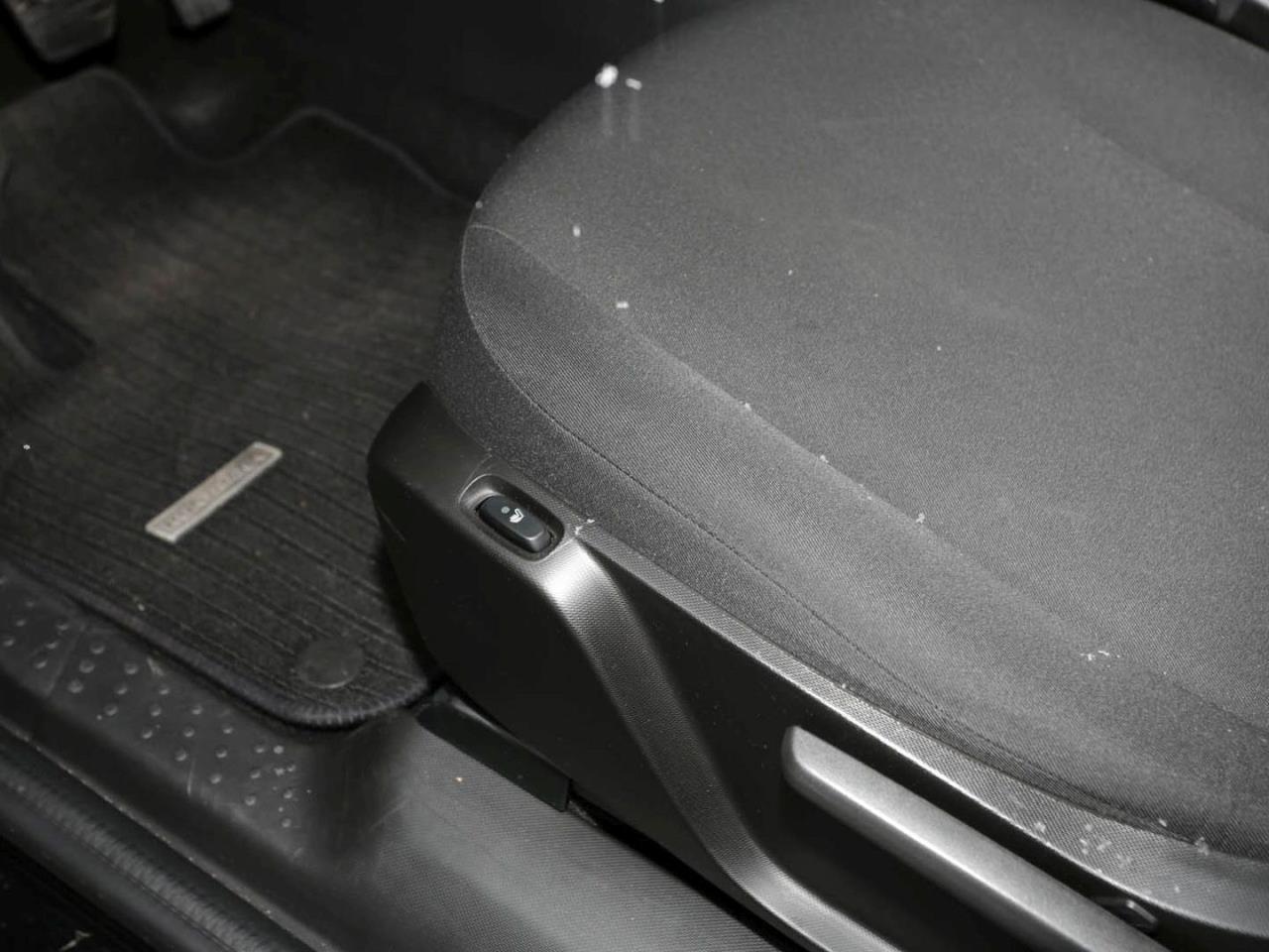 smart EQ forfour advenced-Paket Volldach 22 kW SHZ