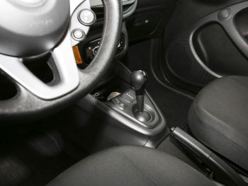 smart EQ forfour advenced-Paket Volldach 22 kW SHZ