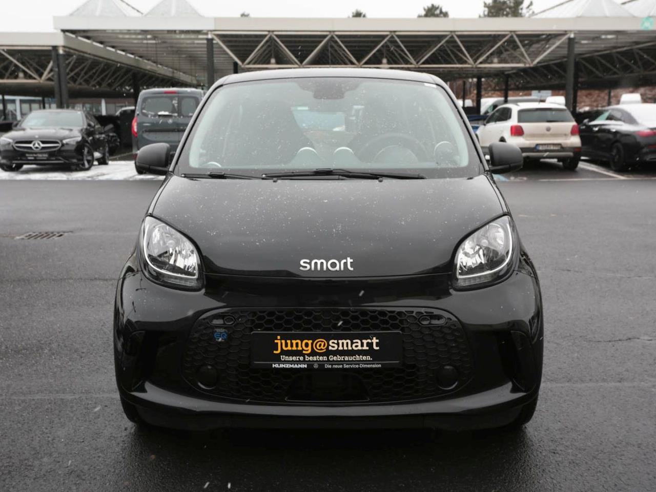 smart EQ forfour advenced-Paket Volldach 22 kW SHZ
