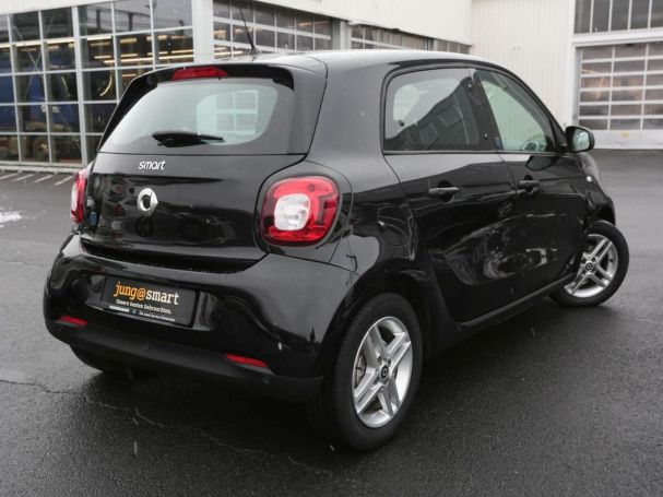 smart EQ forfour advenced-Paket Volldach 22 kW SHZ