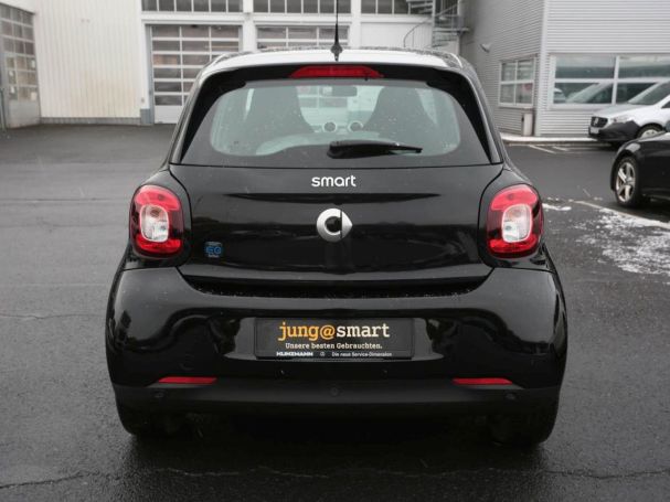 smart EQ forfour advenced-Paket Volldach 22 kW SHZ