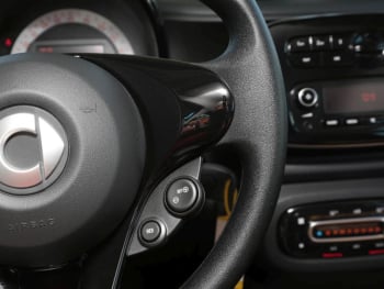SMART EQ forfour Cool&Audio Volldach 22kW Sitzheizung