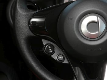 SMART EQ forfour Cool&Audio Volldach 22kW Sitzheizung