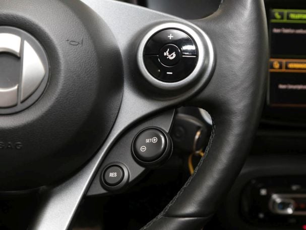 SMART EQ forfour pulse Advanced-Paket Ladekabel-Paket SMART EQ forfour pulse Advanced-Paket Ladekabel-Paket