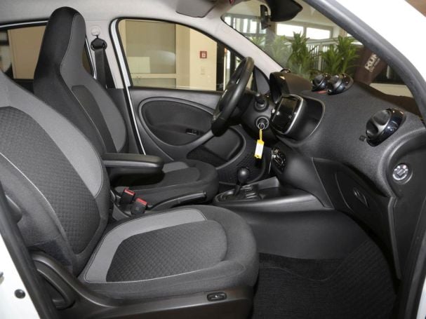 SMART EQ forfour pulse Advanced-Paket Ladekabel-Paket SMART EQ forfour pulse Advanced-Paket Ladekabel-Paket