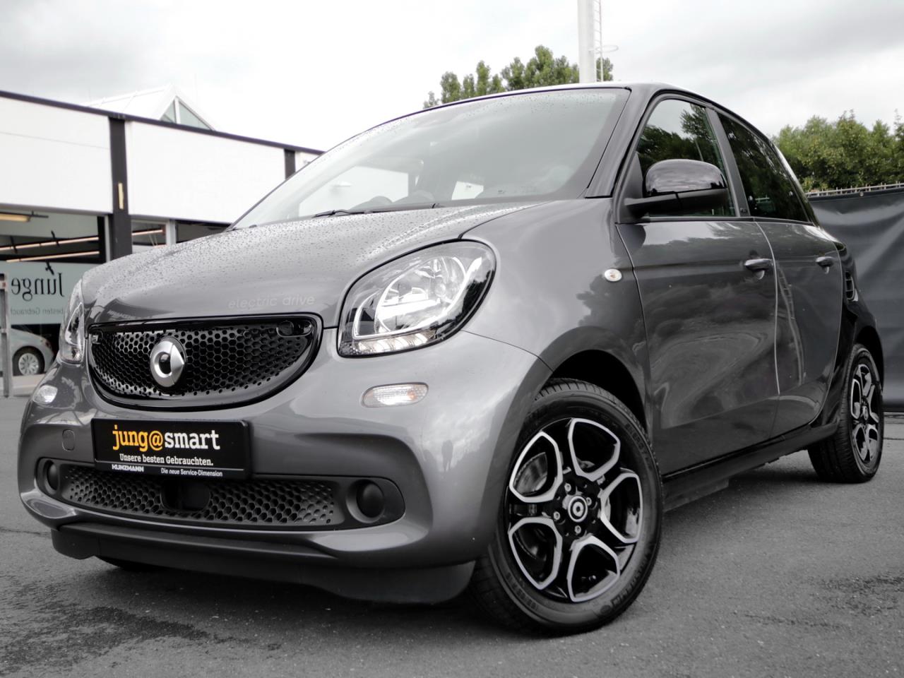 SMART forfour electric drive prime Cool&Media Tempomat