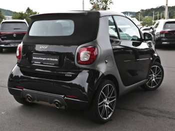 SMART fortwo cabrio Brabus Xclusive Leder Navi JBLSound