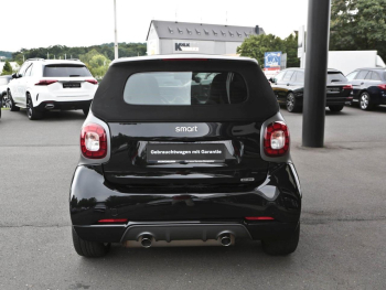 SMART fortwo cabrio Brabus Xclusive Leder Navi JBLSound