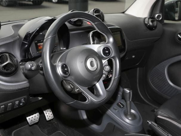 SMART fortwo cabrio Brabus Xclusive Leder Navi JBLSound SMART fortwo cabrio Brabus Xclusive Leder Navi JBLSound
