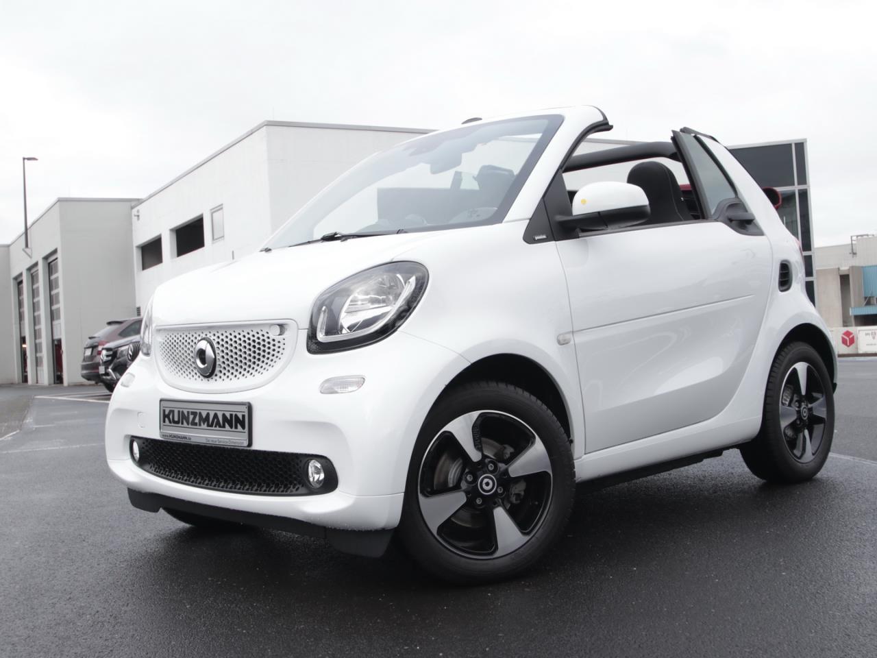 SMART fortwo cabrio  Cool&Audio Verdeck rot SHZ