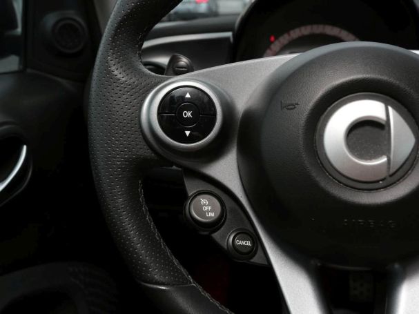 SMART fortwo cabrio twinamic passion Navi Klima SHZ