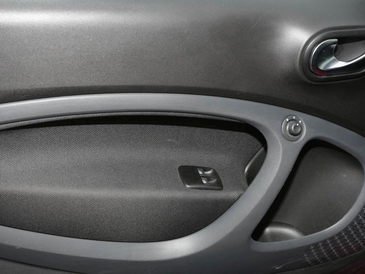 SMART fortwo cabrio twinamic passion Navi Klima SHZ