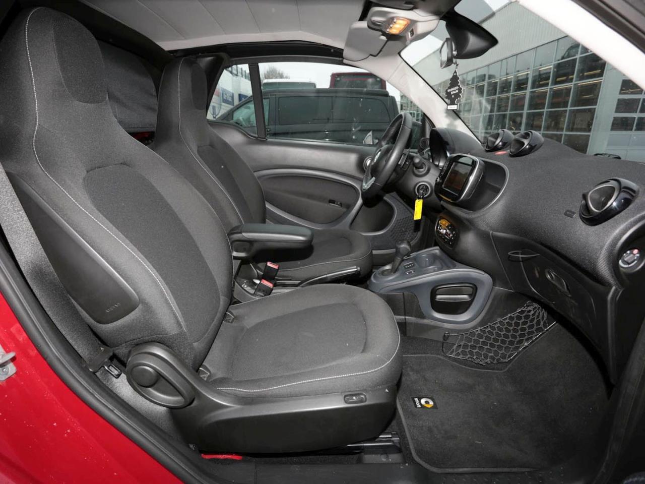 SMART fortwo cabrio twinamic passion Navi Klima SHZ