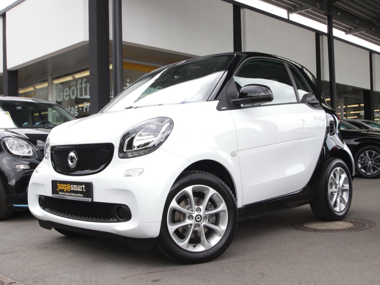 SMART fortwo coupé passion Cool/Media Komfort LED 