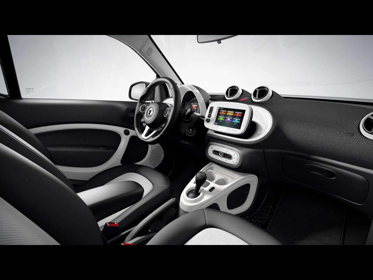 SMART fortwo twinamic Sleek-Style Cool/Media Panorama