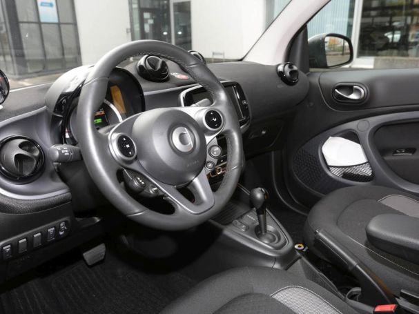 SMART EQ fortwo cabrio passion Plus-Paket 22kW