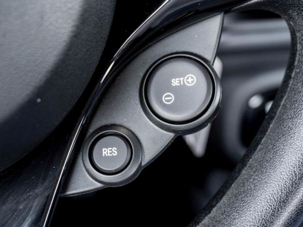 SMART EQ fortwo cabrio Cool & Audio Plus-Paket 22kW SMART EQ fortwo cabrio Cool & Audio Plus-Paket 22kW