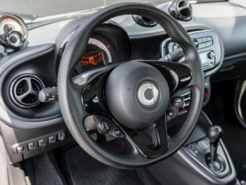 SMART EQ fortwo cabrio Cool & Audio Plus-Paket 22kW