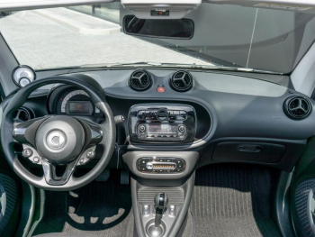 SMART EQ fortwo cabrio Cool & Audio Plus-Paket 22kW