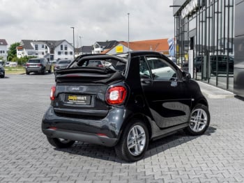 SMART EQ fortwo cabrio Cool & Audio Plus-Paket 22kW