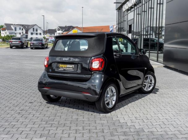SMART EQ fortwo cabrio Cool & Audio Plus-Paket 22kW SMART EQ fortwo cabrio Cool & Audio Plus-Paket 22kW