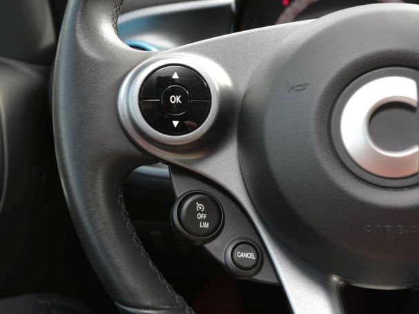 SMART EQ fortwo cabrio passion Plus-Paket 22kW-Lader