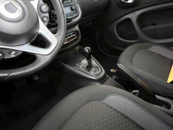 SMART EQ fortwo cabrio passion Plus-Paket 22kW-Lader