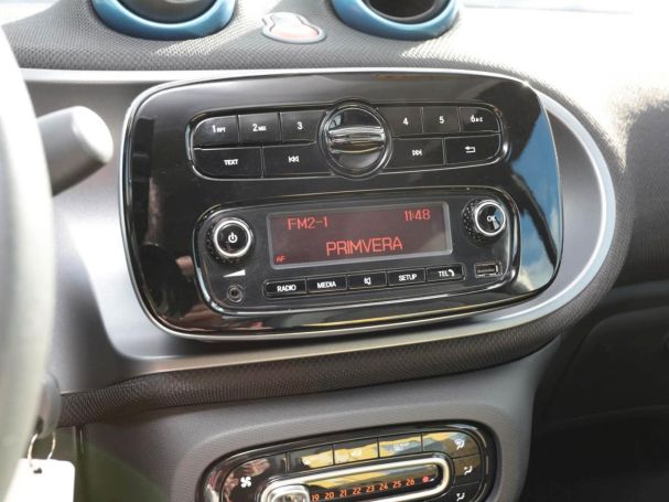 SMART EQ fortwo cabrio passion Plus-Paket 22kW-Lader