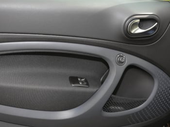 SMART EQ fortwo cabrio passion Plus-Paket 22kW-Lader