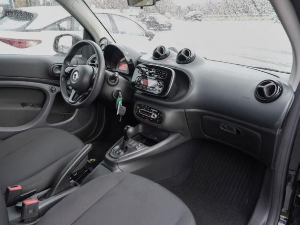 SMART EQ fortwo cabrio Plus-Paket Cool/Audio 22kW