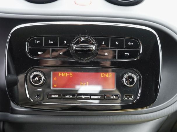 SMART EQ fortwo cabrio Plus-Paket Cool/Audio 22kW