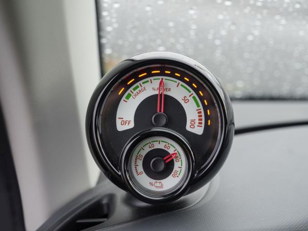 SMART EQ fortwo cabrio Plus-Paket Cool/Audio 22kW